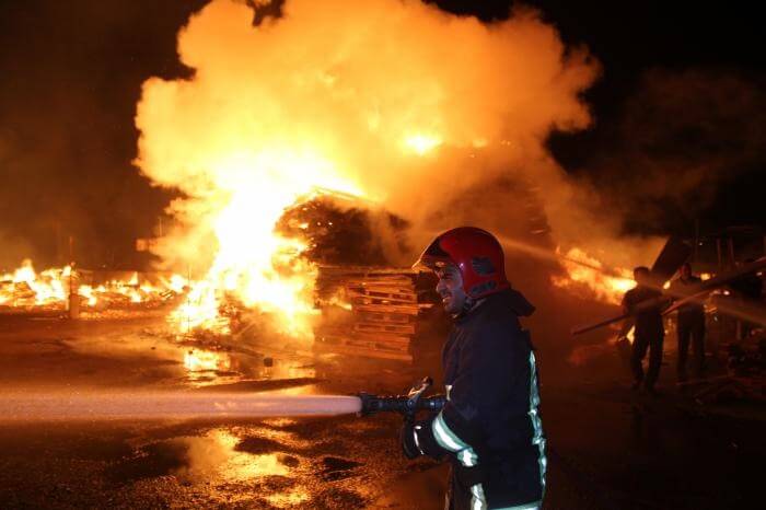 آتش سوزی صنعتی